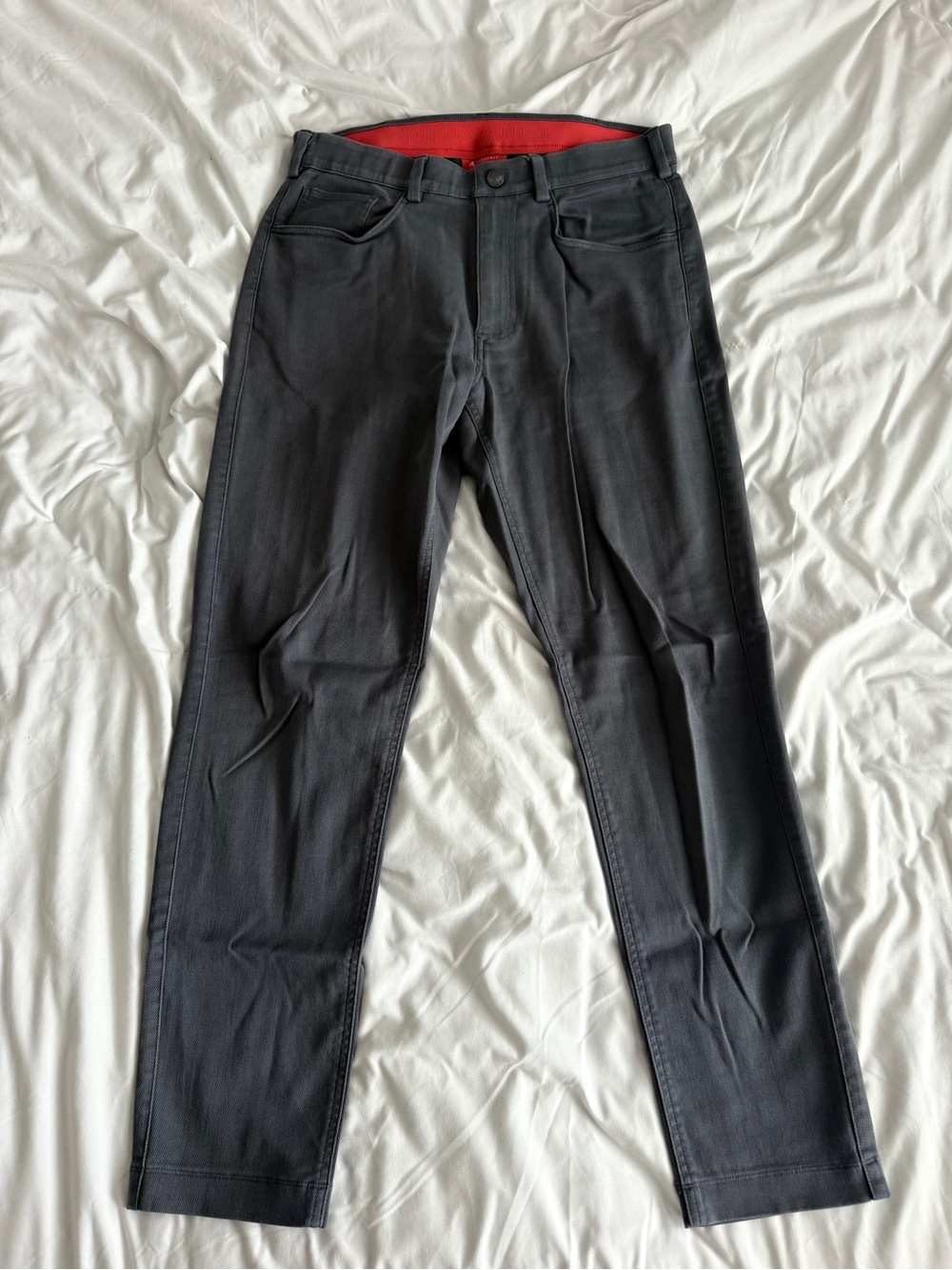 Redvanly Calvin Pull On Trousers. Size Small Waist 30 Length. Perfect Condition
